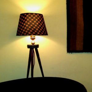 Tripod table lamp , retro oriental wooden table lamp mod.tew703