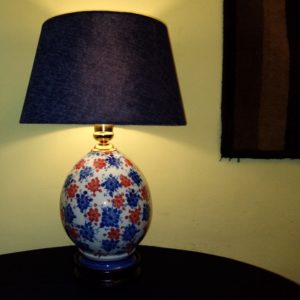 Porcelain table lamp, painted porcelain lamp, blue lampshade, mod. Tep701